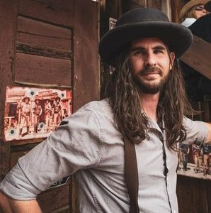 Meet your Posher, Kyle